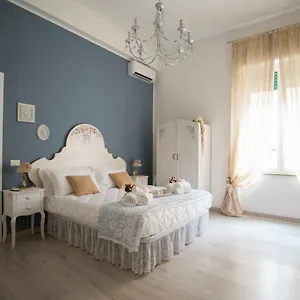 La Maison Romantique Naples
